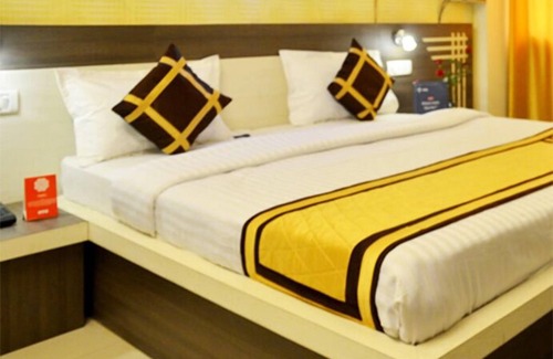 Charbagh Hotel | Hotel Europe Plaza