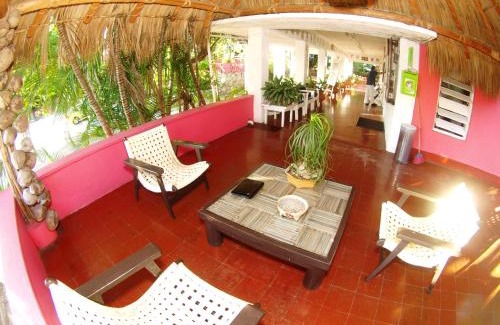 Las Playas Hotel | Hotel Flamingos