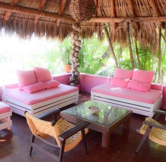 Las Playas Hotel | Hotel Flamingos