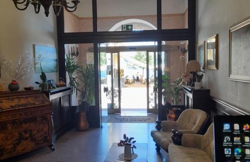 Arona Hotel | Hotel Florida