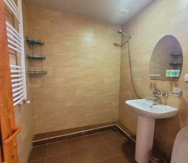 Akhali Ubani Hotel | Hotel forest echo
