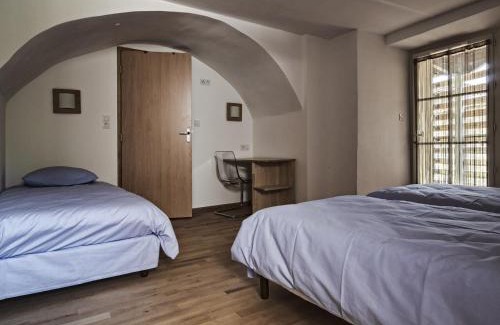 Saint-Michel-l'Observatoire Hotel | Hotel Galilee