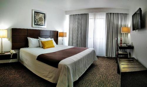 Centro Hotel | Hotel Fray Junipero Serra