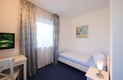 Bruckmuehl Hotel | Hotel Garni Demmel