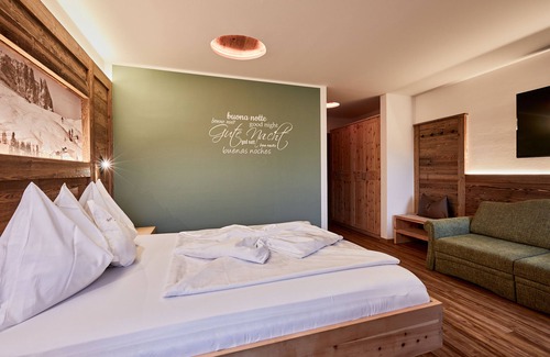Kastelruth Hotel | Hotel Garni Savoy