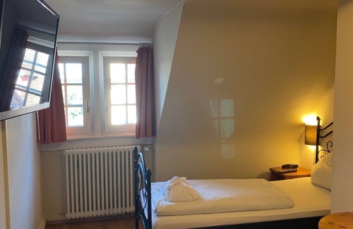 Oberwiehre Hotel | Hotel Gasthaus Schützen
