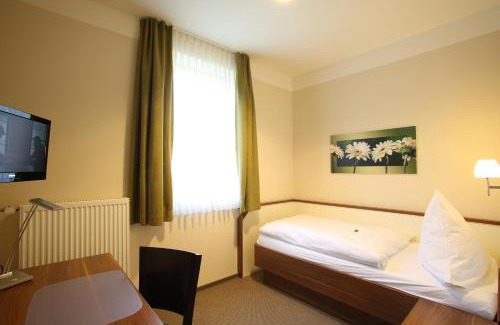 Steinberg am See Hotel | Hotel Gasthof Fenzl