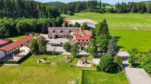 Burgfelden Hotel | Hotel Gasthof Süßer Grund
