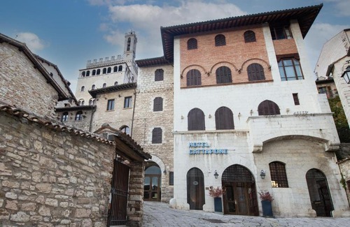 Gubbio Hotel | Hotel Gattapone