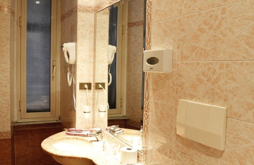 Rione V Ponte Hotel | Hotel Genio