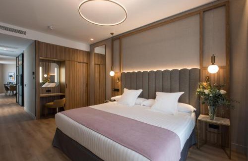 San Bernardo Hotel | Hotel Giralda Center