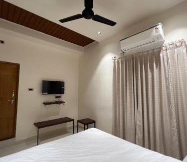 Srikalahasti Hotel | Hotel GMR Pearls