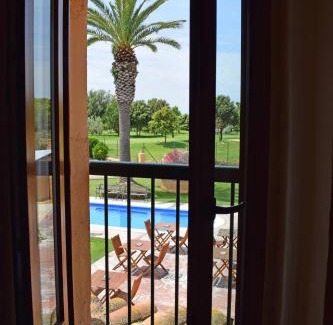 Castello d'Empuries House | Hotel & Golf Ca La Caputxeta
