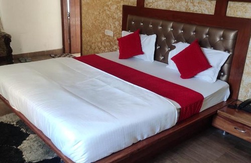 Thanesar Hotel | Hotel Grace