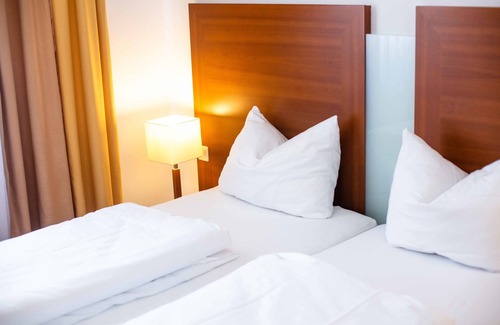 Altstadt Hotel | Hotel Graf Zeppelin