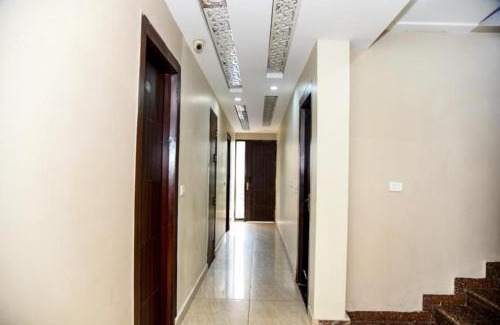 Pashim Vihar Hotel | Hotel Grand Inn Near Vaishali Metro Station