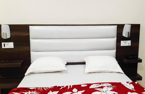 Kharar Hotel | Hotel Green Park