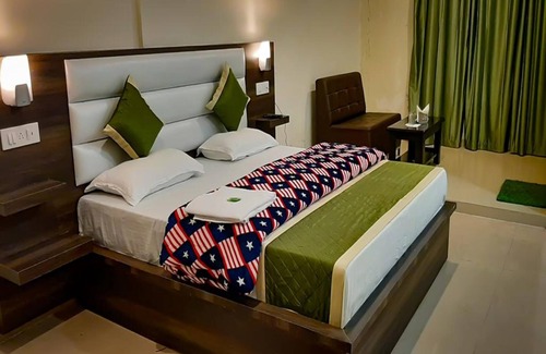Kharar Hotel | Hotel Green Park