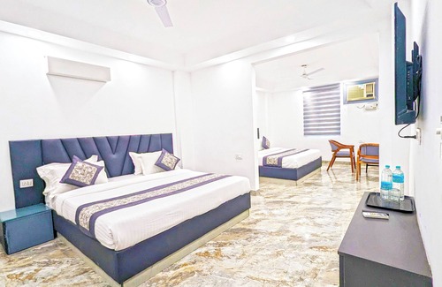 Faridabad Hotel | HOTEL GREEN VEGAS