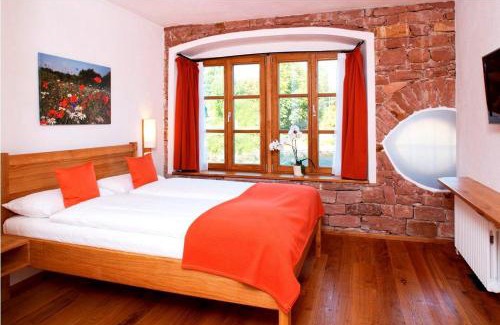 Gruendau Hotel | Hotel Gut Hühnerhof