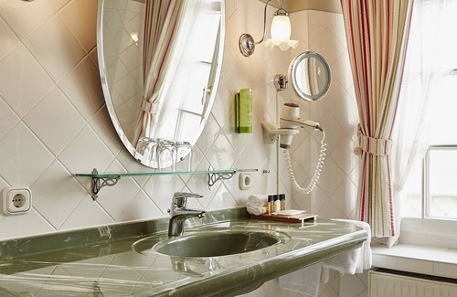 Ebersberg District Hotel | Hotel Gutsgasthof Stangl