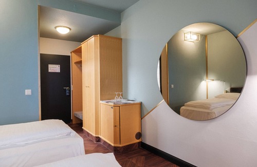 Wesel Hotel | Hotel Haus Duden