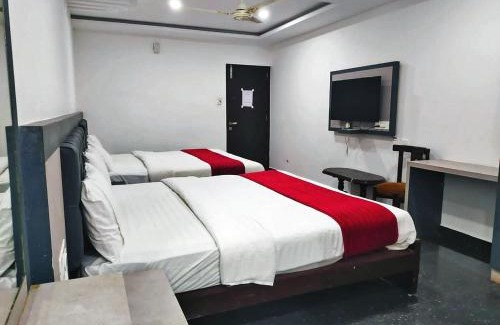 Mahadevpet Hotel | Hotel Hill View
