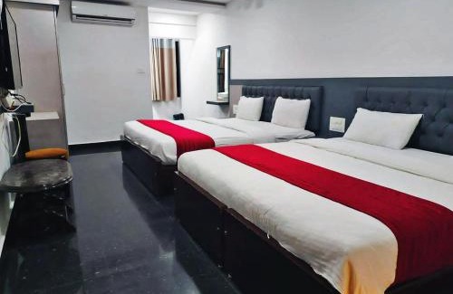 Mahadevpet Hotel | Hotel Hill View