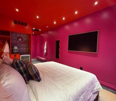 Cherokee Triangle House | Hotel Hilo - Room 104
