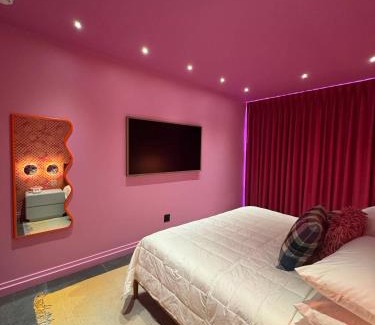 Cherokee Triangle House | Hotel Hilo - Room 202