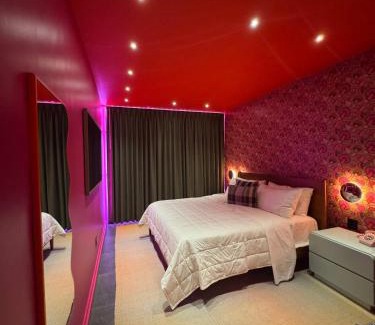 Cherokee Triangle House | Hotel Hilo - Room 204