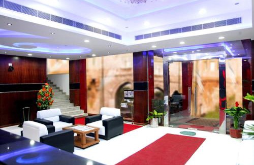 Perintalmanna Hotel | Hotel Hiton