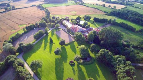 Gross Wittensee Hotel | Hotel Hof Kirchhorst