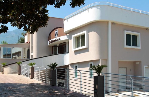 Castellammare di Stabia Hotel | Hotel Il Gambero