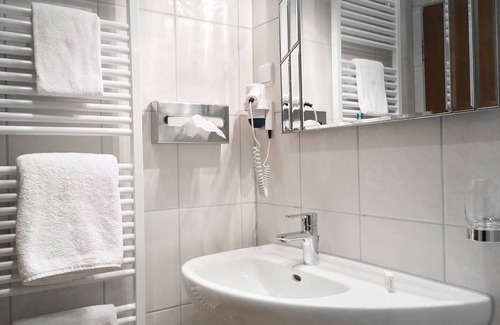 Deutz Hotel | Hotel Ilbertz