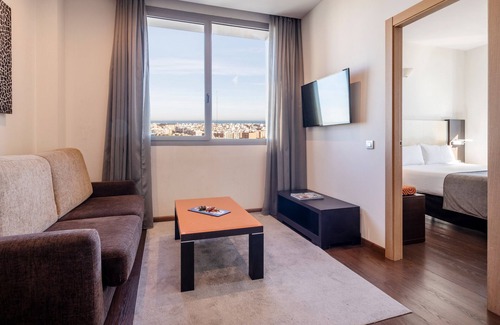 Penya-roja Hotel | Hotel ILUNION Aqua 4