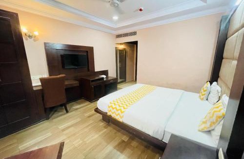 Kalkaji Apartment | Hotel Imperial Inn - Nehru Place