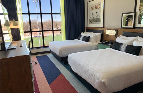 Marquette Hotel | Hotel Indigo Madison Downtown by IHG