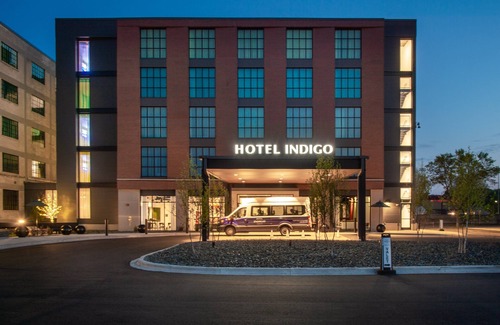 Marquette Hotel | Hotel Indigo Madison Downtown by IHG