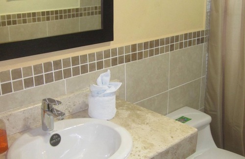 Tikal National Park Hotel | Hotel Jaguar Inn Tikal