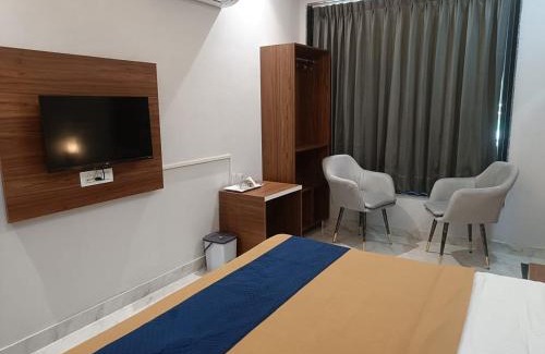 Kharar Hotel | Hotel Kamboj