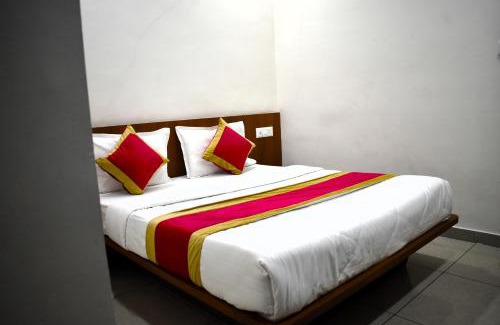 Halol Hotel | HOTEL KANHA INN