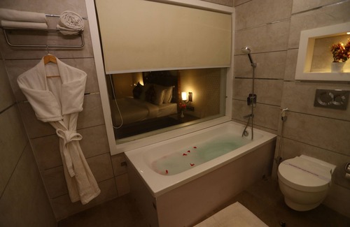 Bhojpur Hotel | Hotel Kanha's Palm Springs