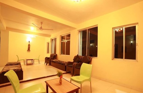 Mount Abu Hotel | Hotel Karnavati