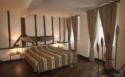 Oloron-Sainte-Marie Hotel | Hotel L'Astrolabe
