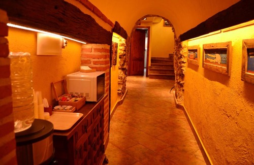 Buitrago del Lozoya Hotel | Hotel La Beltraneja
