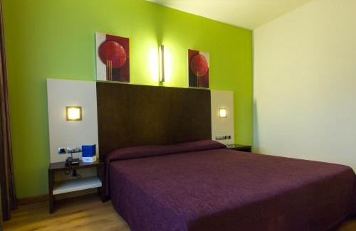 Periurbano - Rural Hotel | Hotel La Boroña