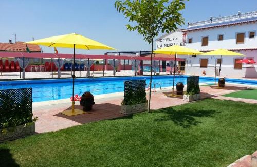 Villanueva del Arzobispo Hotel | Hotel La Moraleda - Complejo Las Delicias