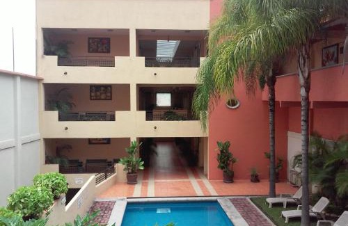 Cuernavaca Hotel | Hotel La Iguana