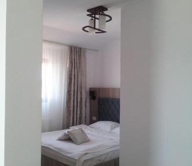 Vama Veche Hotel | Hotel La John